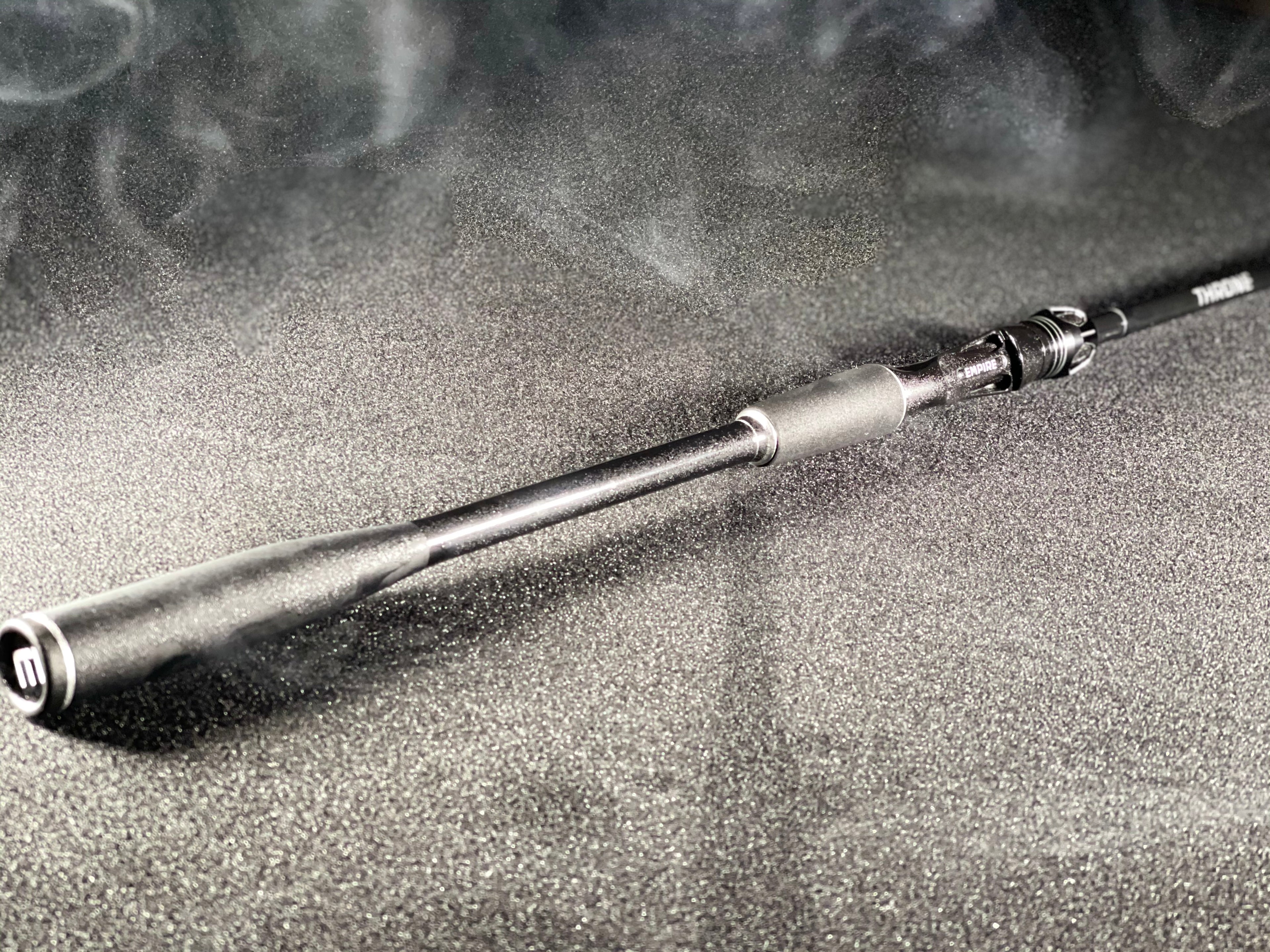 7’0 Throne